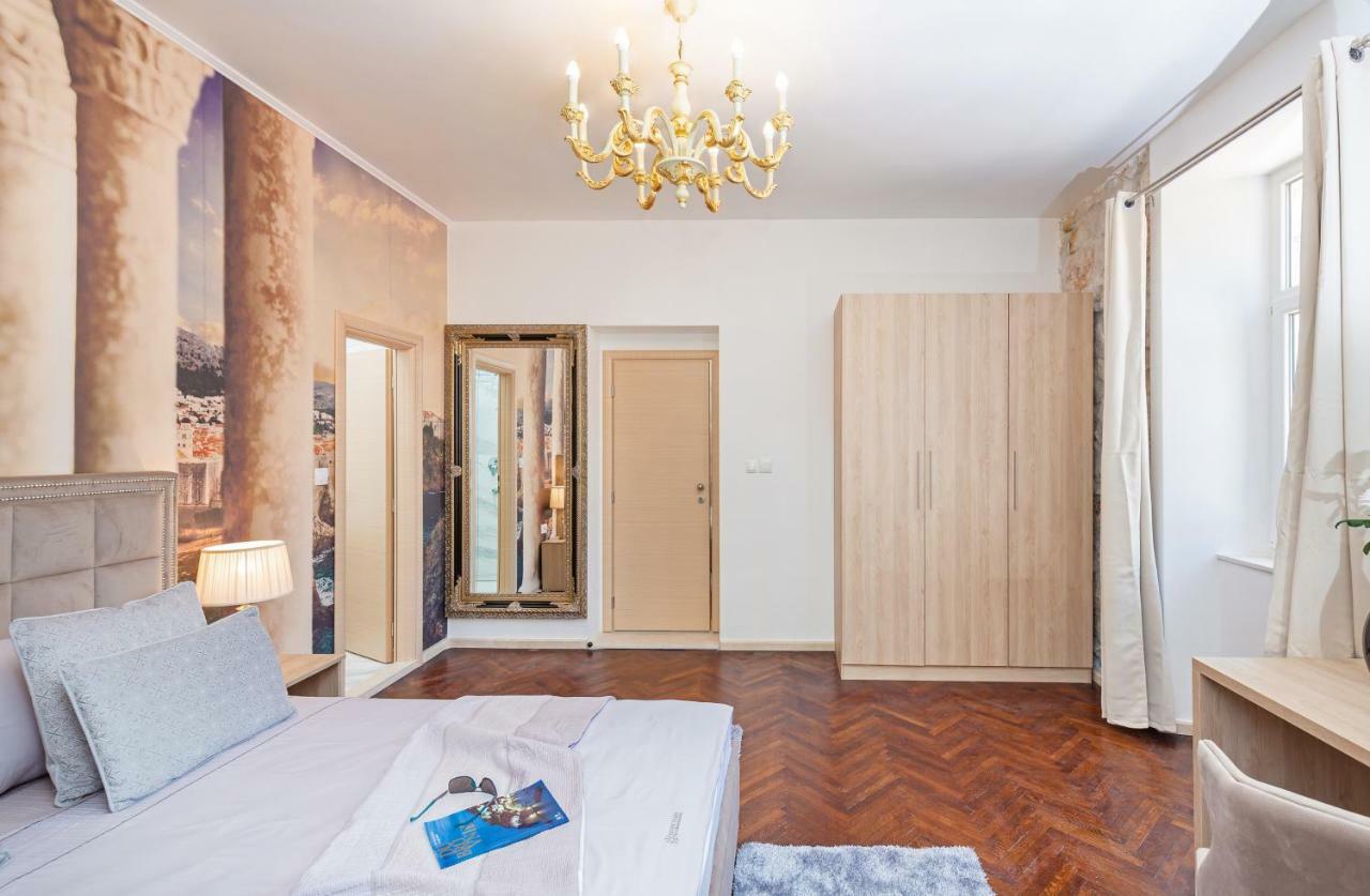 Seven Stars Accommodation Дубровник Екстериор снимка